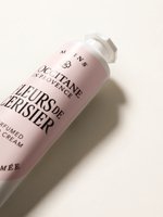 Fleurs de Cerisier 櫻花護手霜